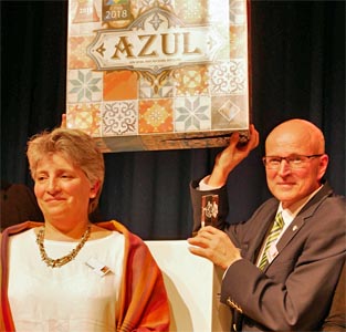 1. Platz: Azul, Sophie Gravel (Verlegerin) und Michael Kiesling (Autor)